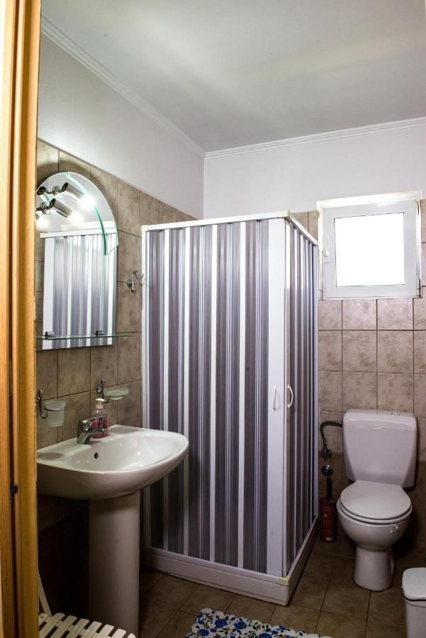 Guesthouse To Tzaki 코니차 외부 사진